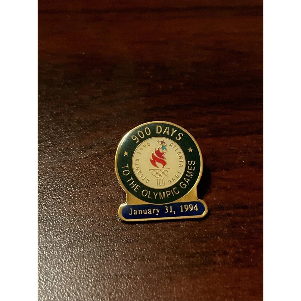 Vintage Countdown To The 1996 Atlanta Olympics 900 Days Lapel Hat Pin